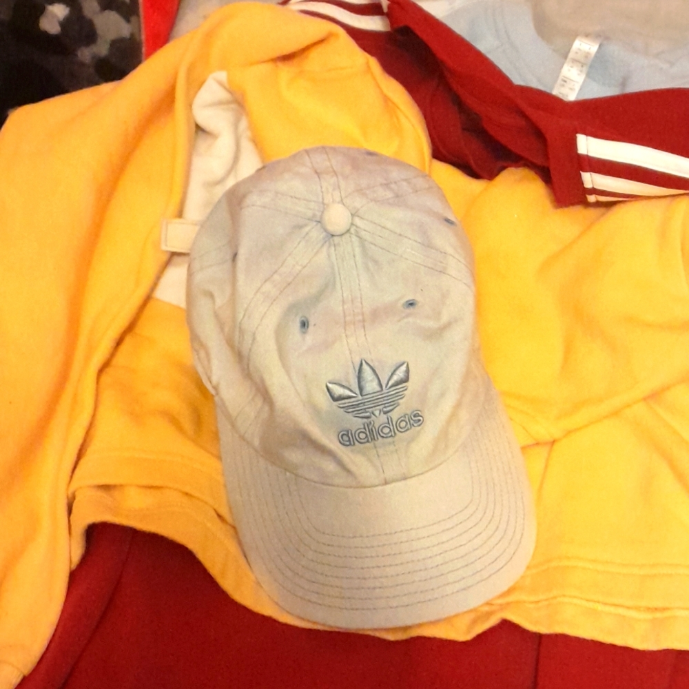 Addidas pullover sweaters (3) - Picture 4 of 4